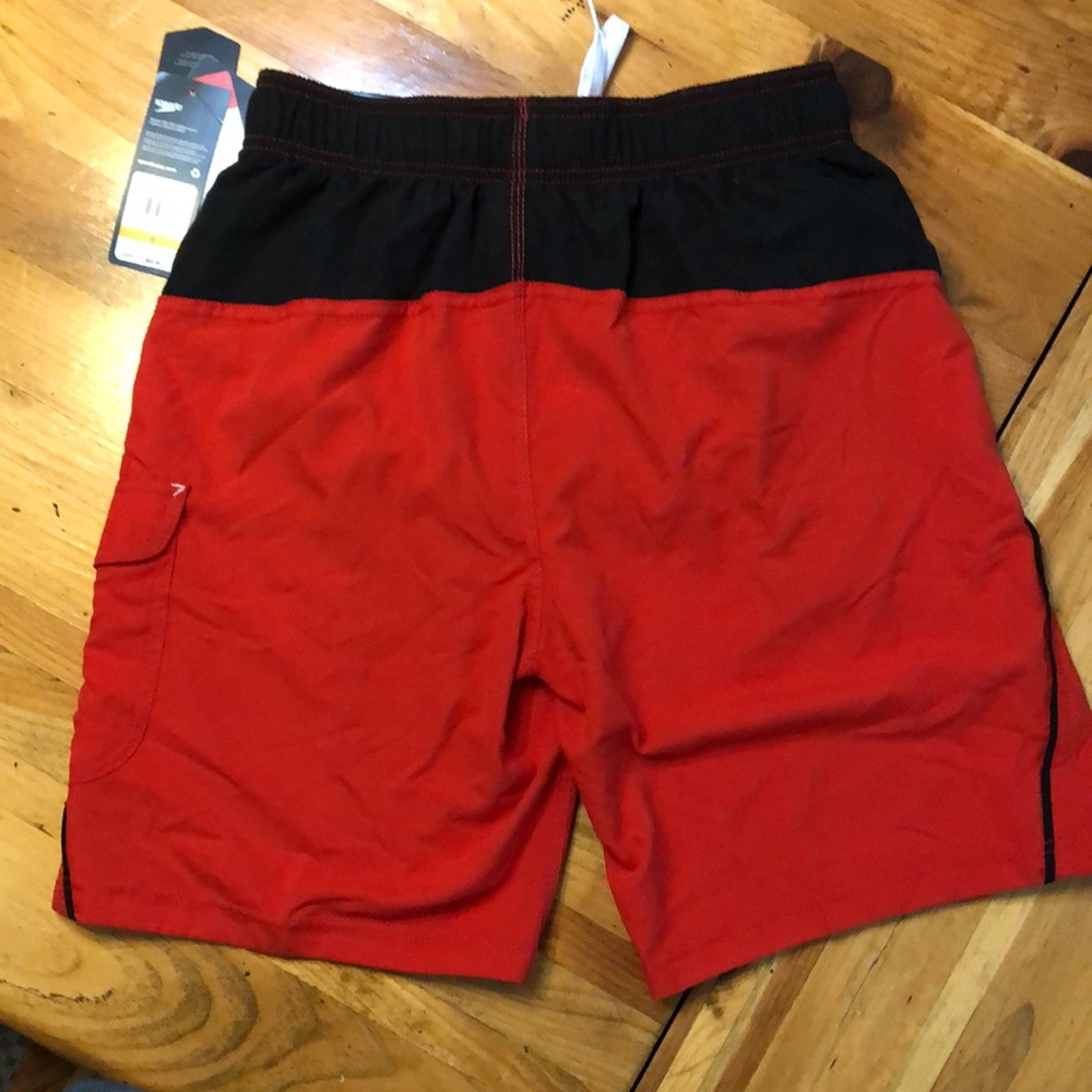 Speedo swim trunks UPF 50+ men’s size small new with tags hydrofuge - Picture 2 of 7